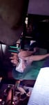 Máy bay dâm lộ hàng uống cafe