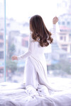 Em mẫu ruột nude cùng bộ trang phục áo dài