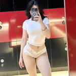 Nude cuối tuần