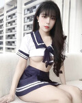 Ngô Thị Thúy Vy 2K