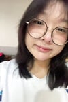 Bé ghệ học sinh