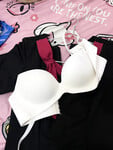 Đồ lót em chung trọ