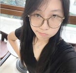 Bạn cùng lớp