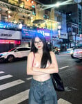 Bà chị gần nhà