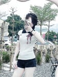 ai lột đồ cuối tháng