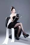Tuổi mới nền tảng mới