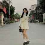 Lột đồ chị gái họ xinh 2k5