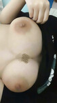 Bé hàng xóm mới quen
