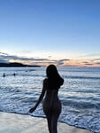 mình dây bikini
