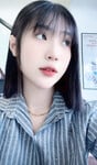 ai lột đồ 2 em gái xinh