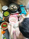 Qua phòng trọ chị U45 chơi mà nhìn mông chị nứng quá ae ơi!