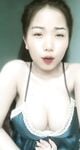 Này dưa hấu chứ dú gì