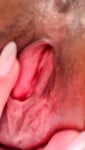 Mb thủ dâm cùng trai trẻ