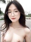 AI lột đồ học sinh