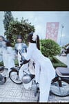 Mấy em áo dài mupp qua