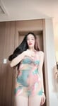 Lột đồ e gái xinh đẹp.