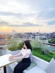 Bạn cứ mặc thế này sao tôi chịu được :))))