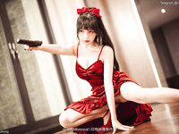Các em mỹ nhân hàng ngon cosplay