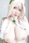 Gái múp cosplay