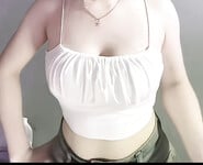 Vú và đít mấy em