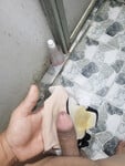 Lấy đồ lót mẹ con dì
