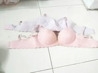 Có ai đam mê quần lót không