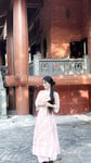 Cho con bạn thân của mình lên chơi