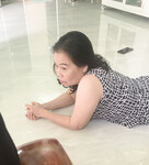 Chụp lén bên dưới đầm của cô giáo