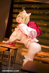 Umeko J The Purring Classmate
