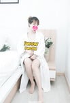 Sinh viên 2K, mặt trắng nõn nà