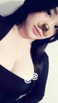 Gạ con em họ chat sex ai ngờ nó cho xem vú lồn bao phê
