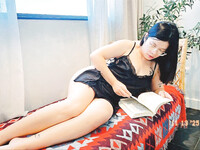 GIRL NUDE 37