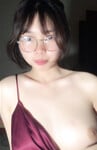 Gạ em Ý Nhi call video show hàng
