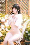 Bộ cosplay White T-Shirt (1)