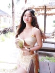 Nguyễn Xuân Phương 2K4 bikini múp vl