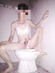 test con cu giả mới mua đâm lút cán luôn