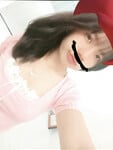 Bé Tuyết học sinh lớp 11