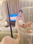 Bé dâm vú bự khoe ảnh khiêu dâm