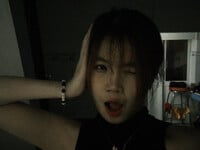 Em Tina Duong dâm
