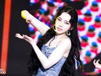Tổng hợp nách Karina Aespa phần 2