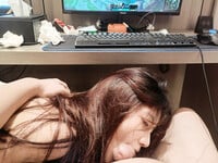 1 con đĩ thực sự trg hình dáng cô e sinh viên ngây thơ