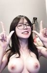 Remind nè ( link lột đồ free ở mô tả)