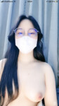 Em gái show hàng lấy tiền ăn chơi