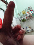 Nửa đêm nứng cặc quá cần tìm người bú