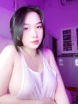 Vợ ông nào xinh quá