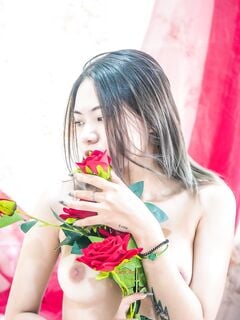 Mẫu ảnh - khoe lồn là nghề em thích