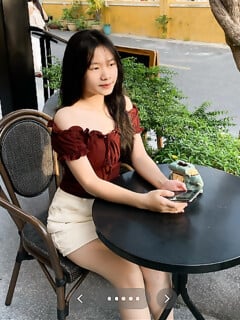 AI lột đồ ở phần mô tả