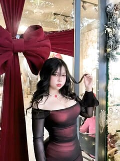 Baby xink gái, body đẹp như búp bê