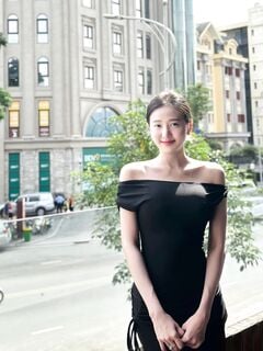Gái miền tây xxxx